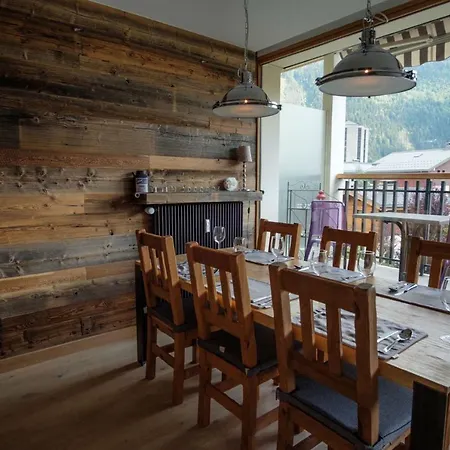 Apartament Z Widokiem Na Mt Blanc Apartment *